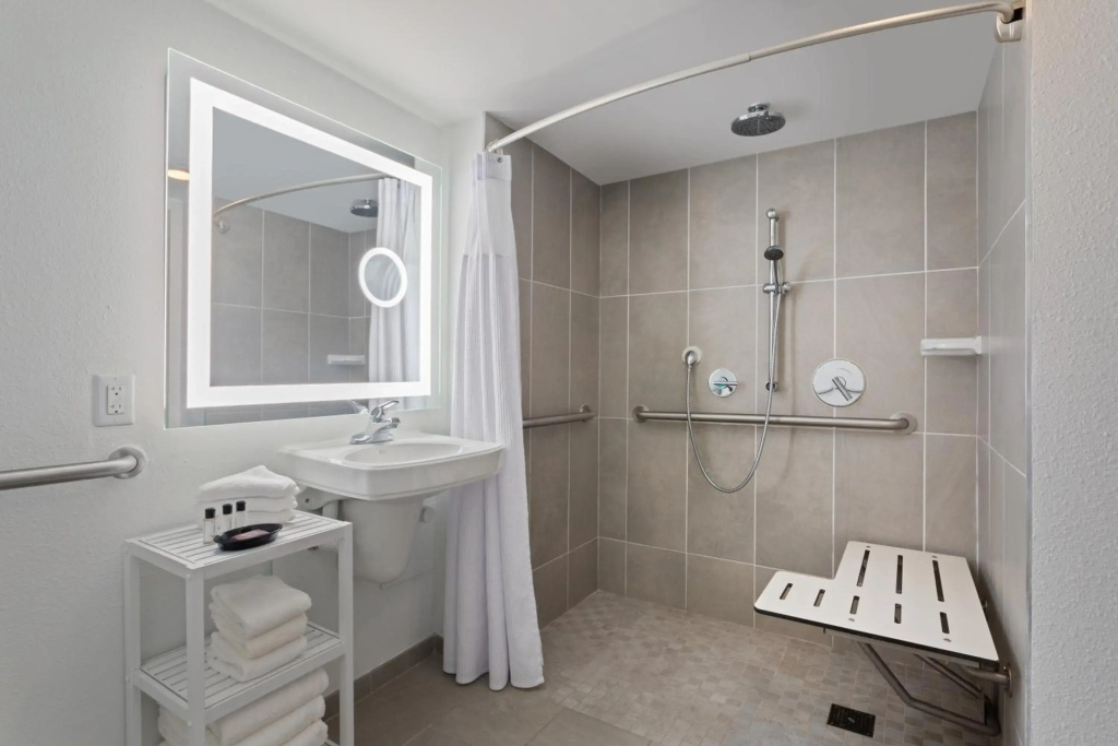 Crowne Plaza Melbourne - Oceanfront by IHG - Général