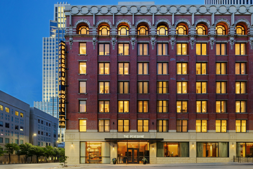 The Peregrine Omaha Downtown, Curio Collection by Hilton