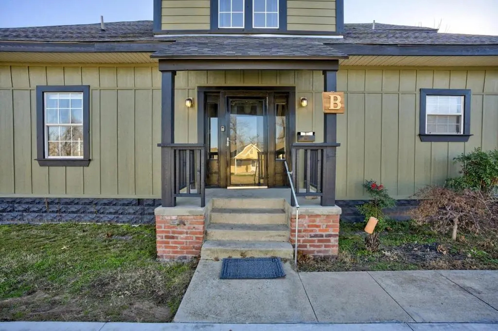 2 Bedroom Suite Near Plaza District Bricktown