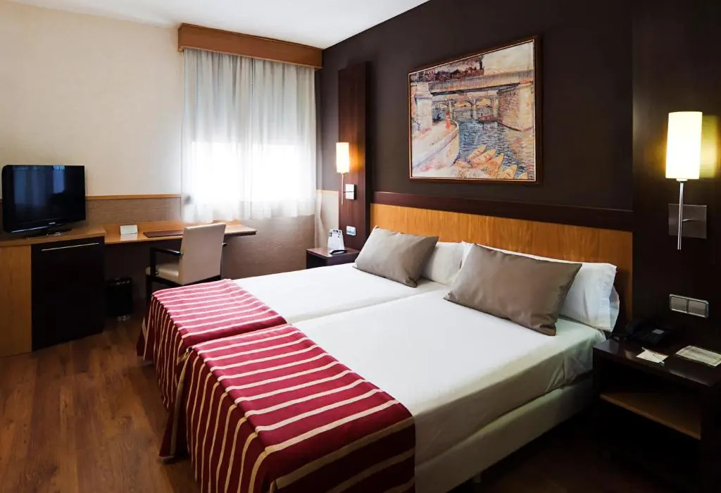 Catalonia Giralda Hotel - Chambres