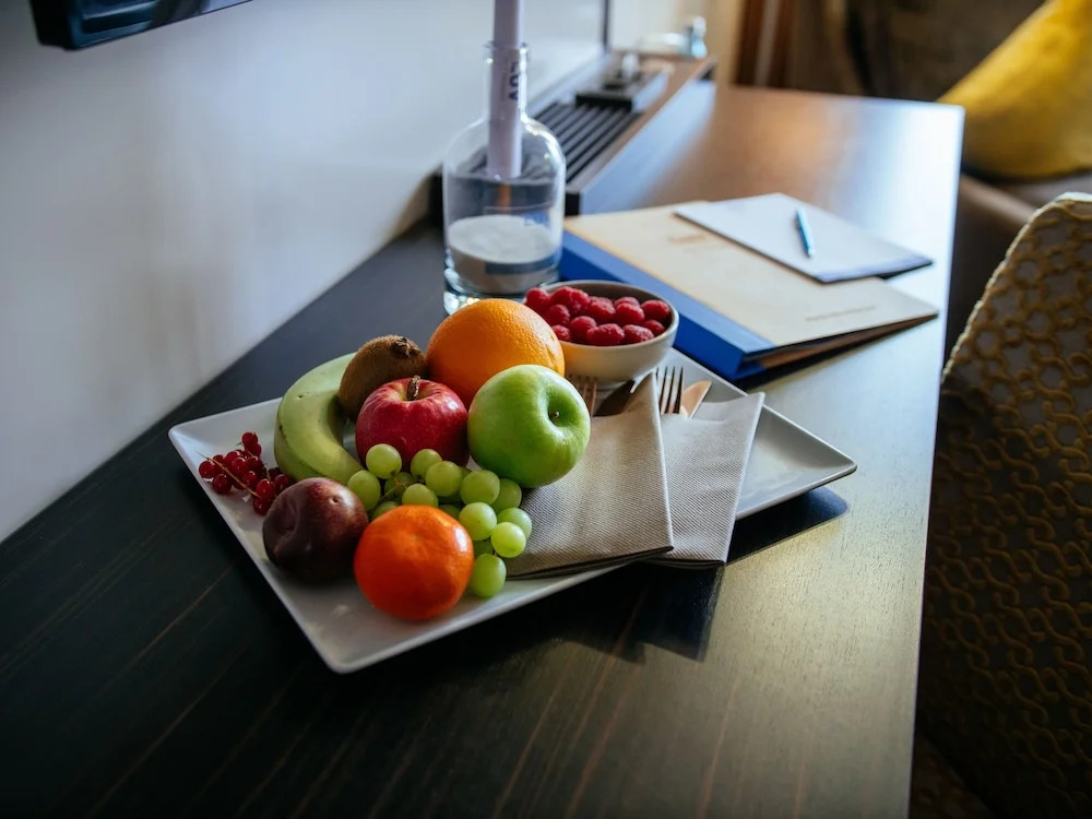 Comfort Double Suite with sea view full double bed