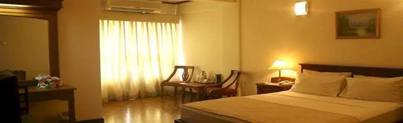 Standard Triple room with balcony