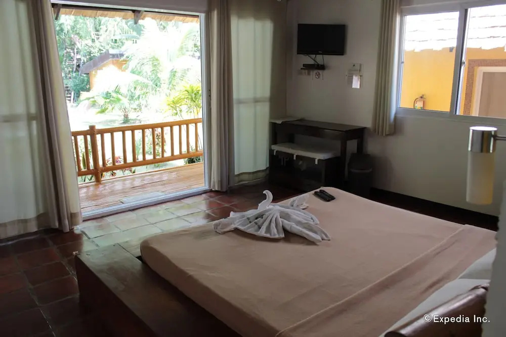 Standard Double room with balcony and with garden view (full double bed)