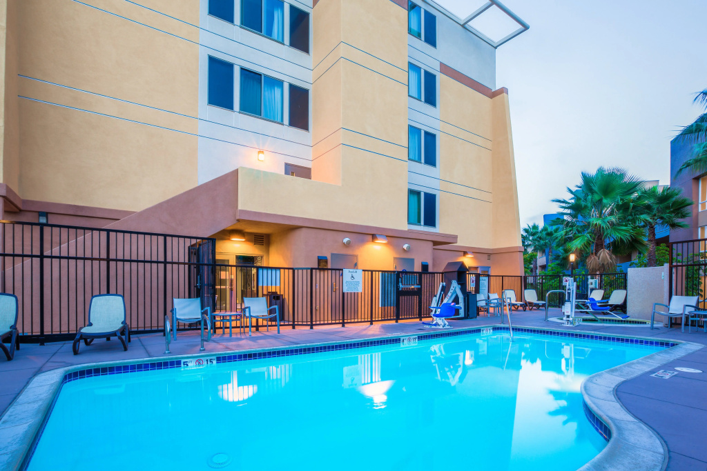 Holiday Inn Oceanside Camp Pendleton Area by IHG - Général