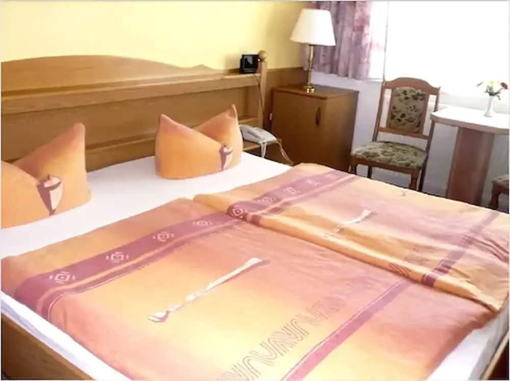 Standard Single room (single bed)