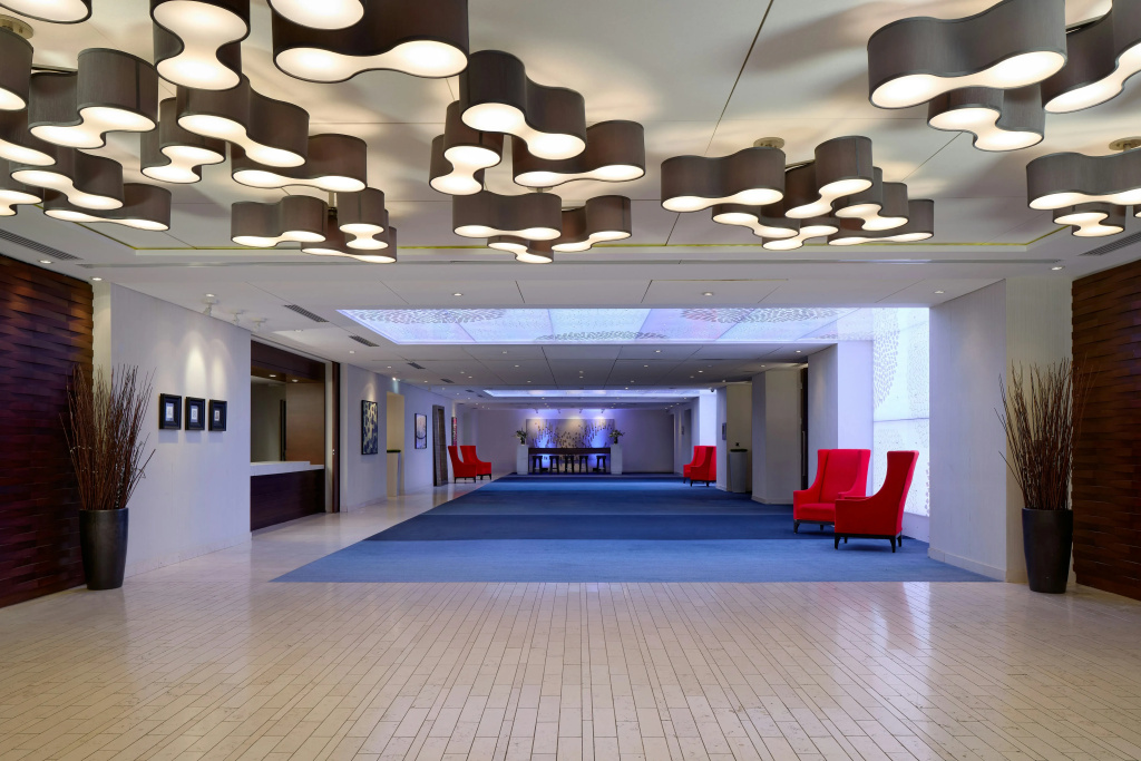 DoubleTree by Hilton Montreal - Général