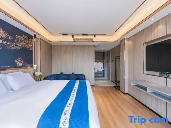 Standard Double room with balcony and with sea view (full double bed)