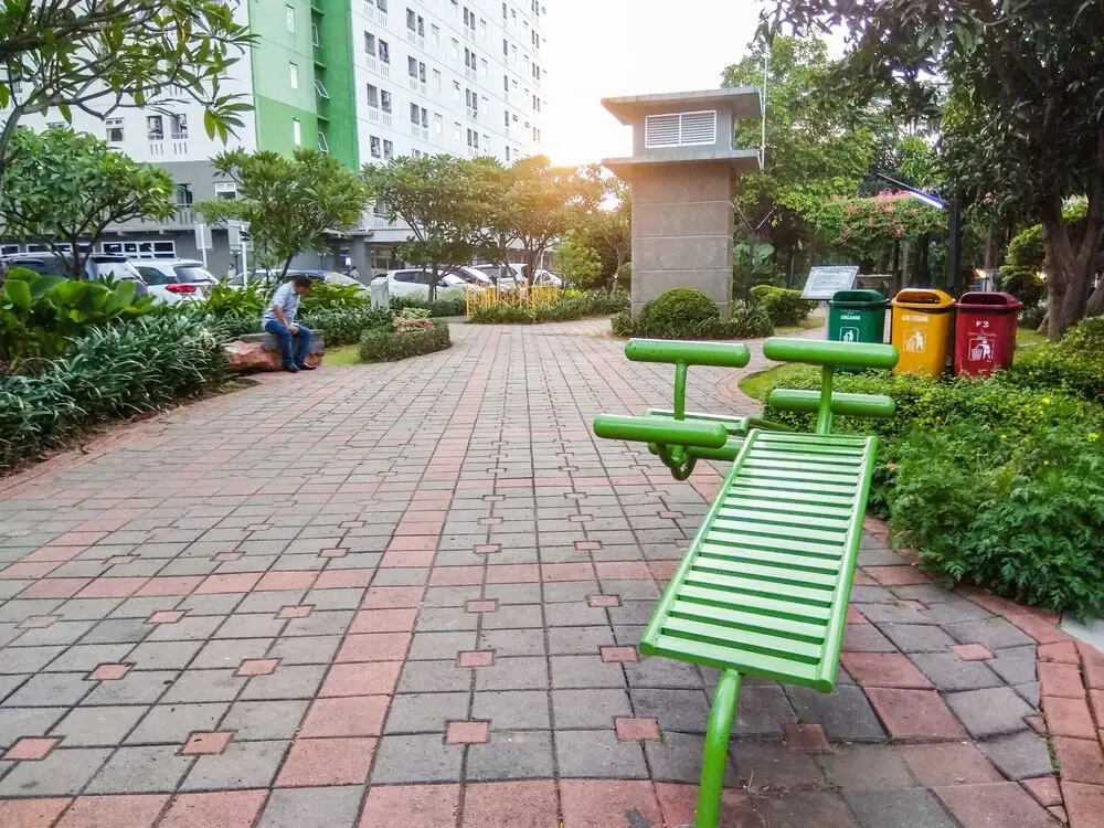 Good Place And Comfortable 2Br At Green Pramuka City Apartment