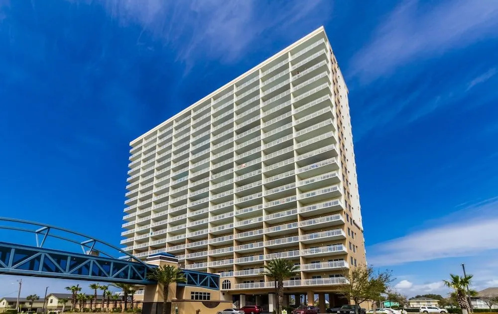 Crystal Tower by Luxury Gulf Rentals