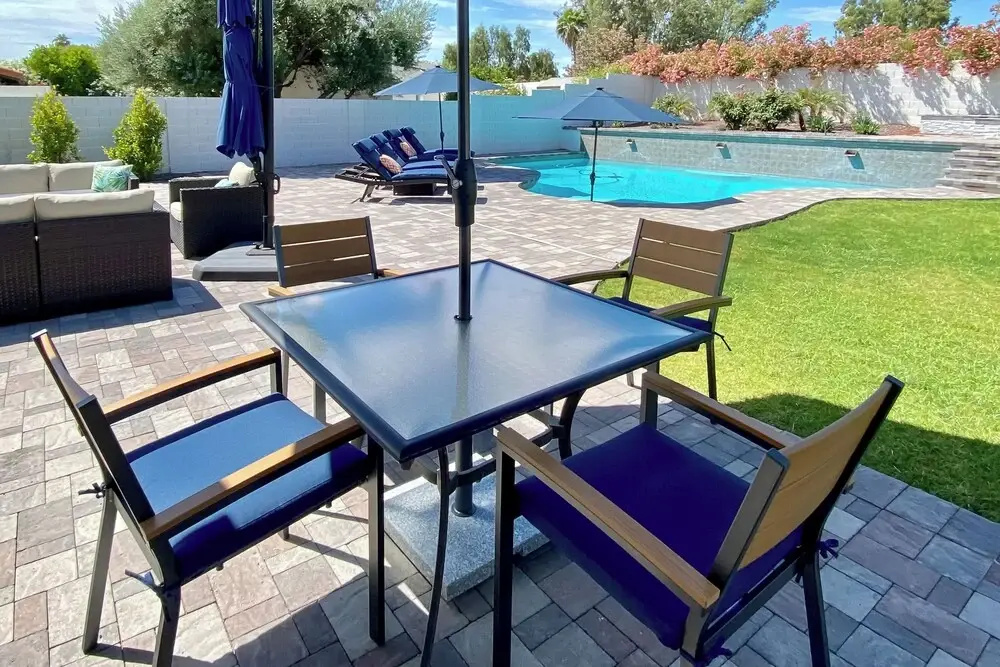 Luxe Desert Home w/ Heated Pool: 3 Mi to Kierland!