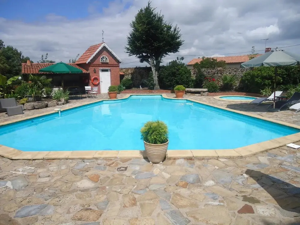 Hotel Le Manoir De La Barbacane - Général