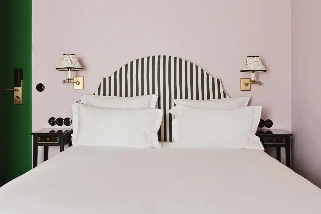 Les Deux Gares and Spa Hotel - Chambres