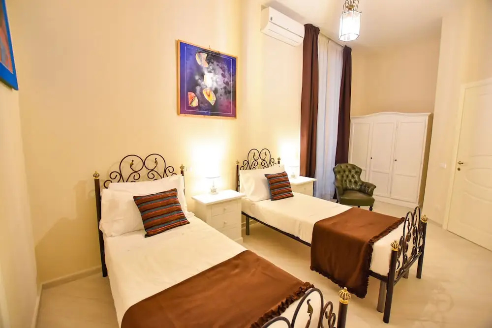 Comfort Double room (full double bed)