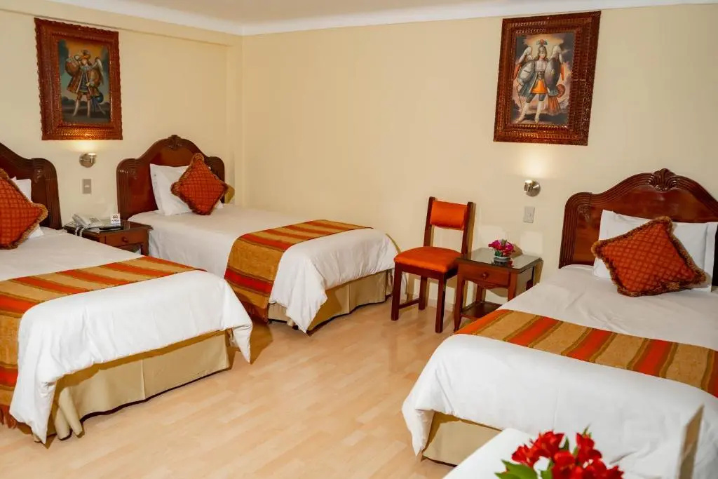 Standard Triple room