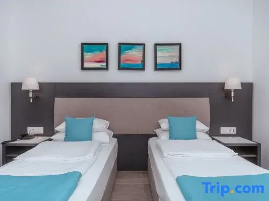 Standard room with balcony