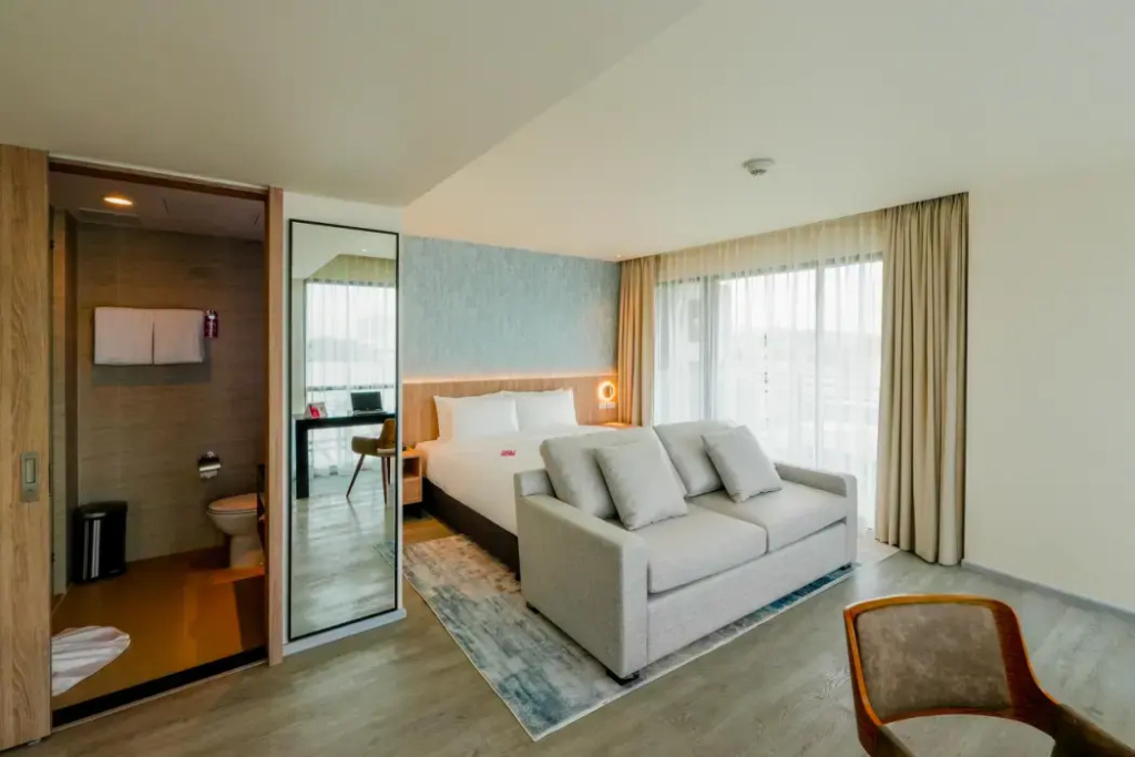 Bedroom