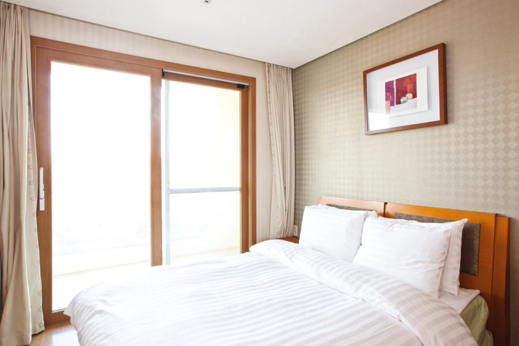 Sono Hotel — 2