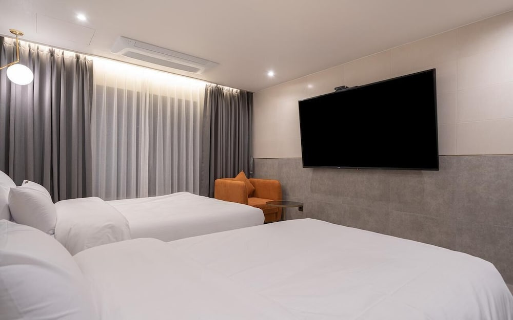Premium Double room (twin beds)
