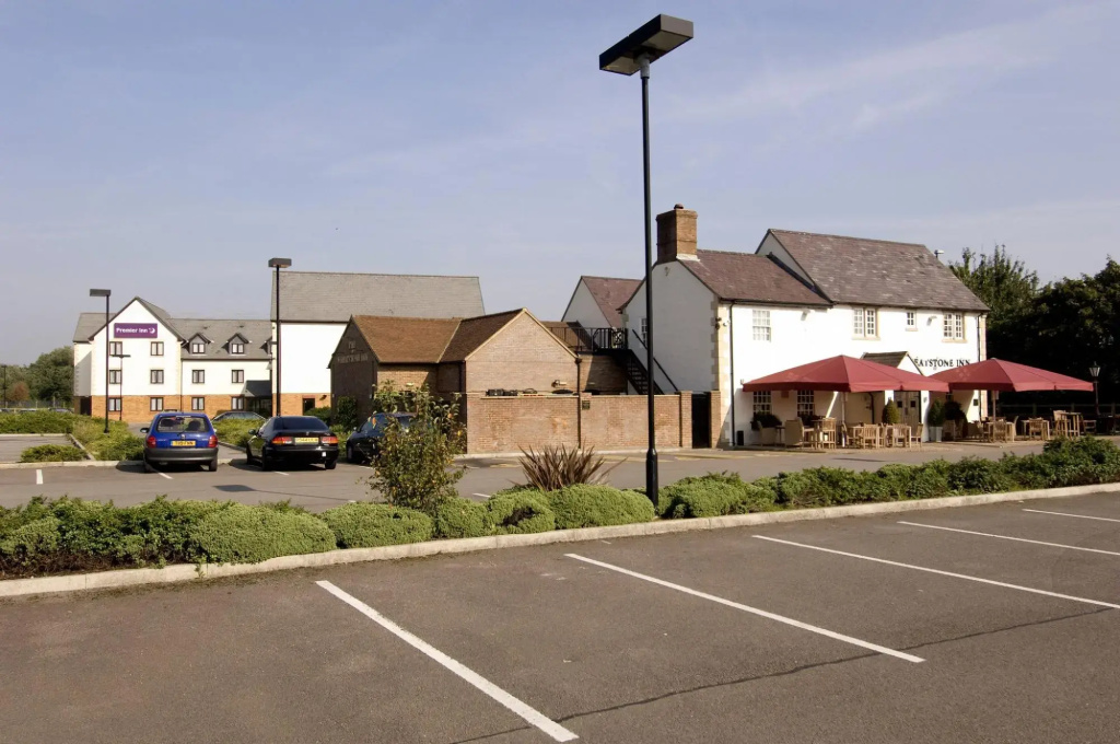 Premier Inn Gloucester - Barnwood - Général