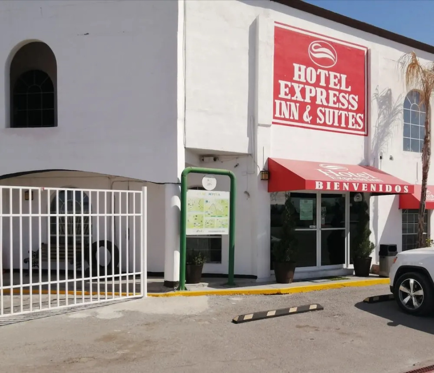 Hotel Express Inn