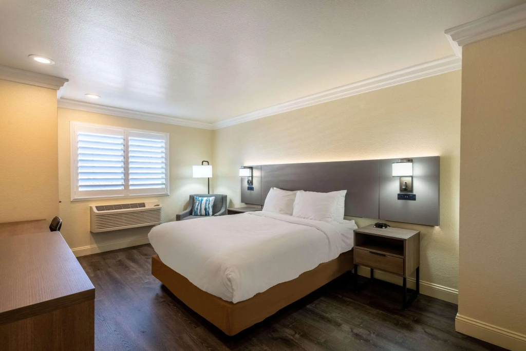 Hotel photo 30