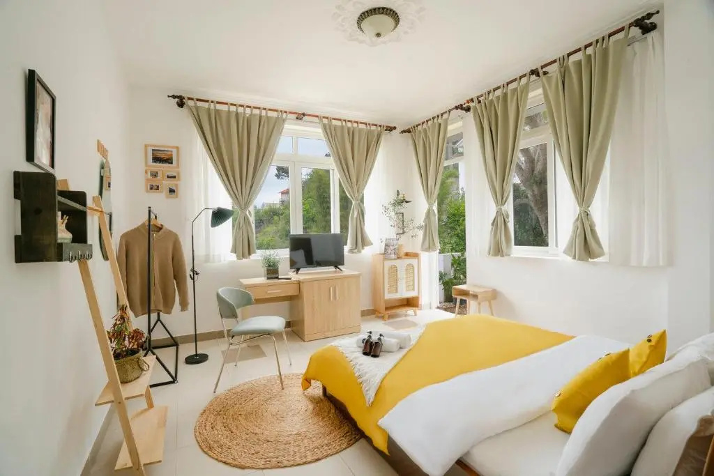 Standard Double room with garden view (full double bed)