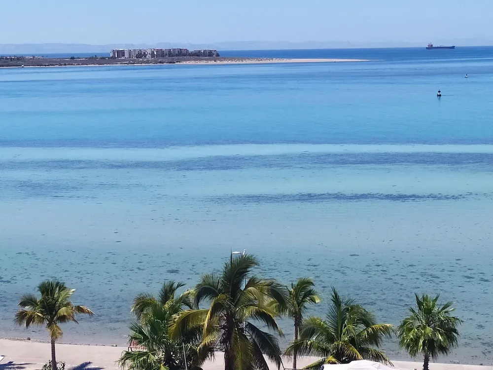 Beach & Waterfront