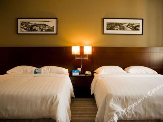 Hotel Sixty3