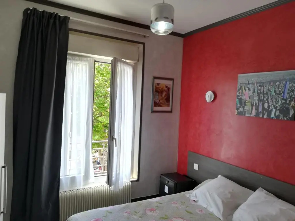 Standard Double room (full double bed)