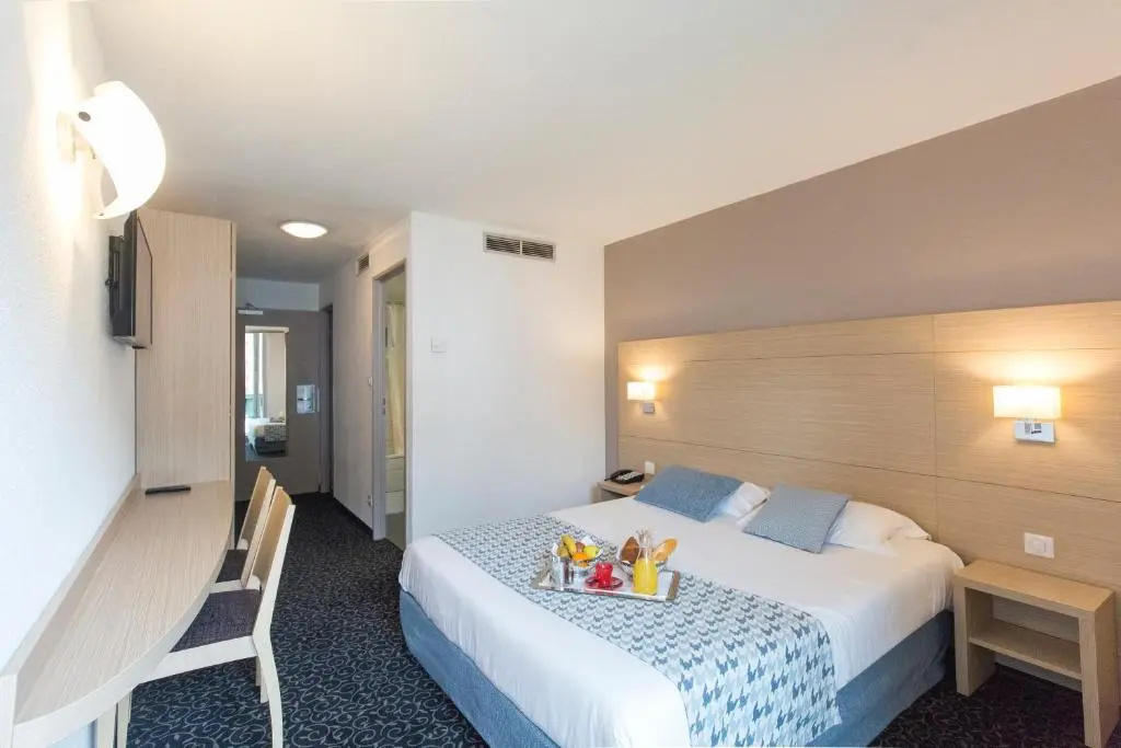 Hotel Mediterranee - Chambres