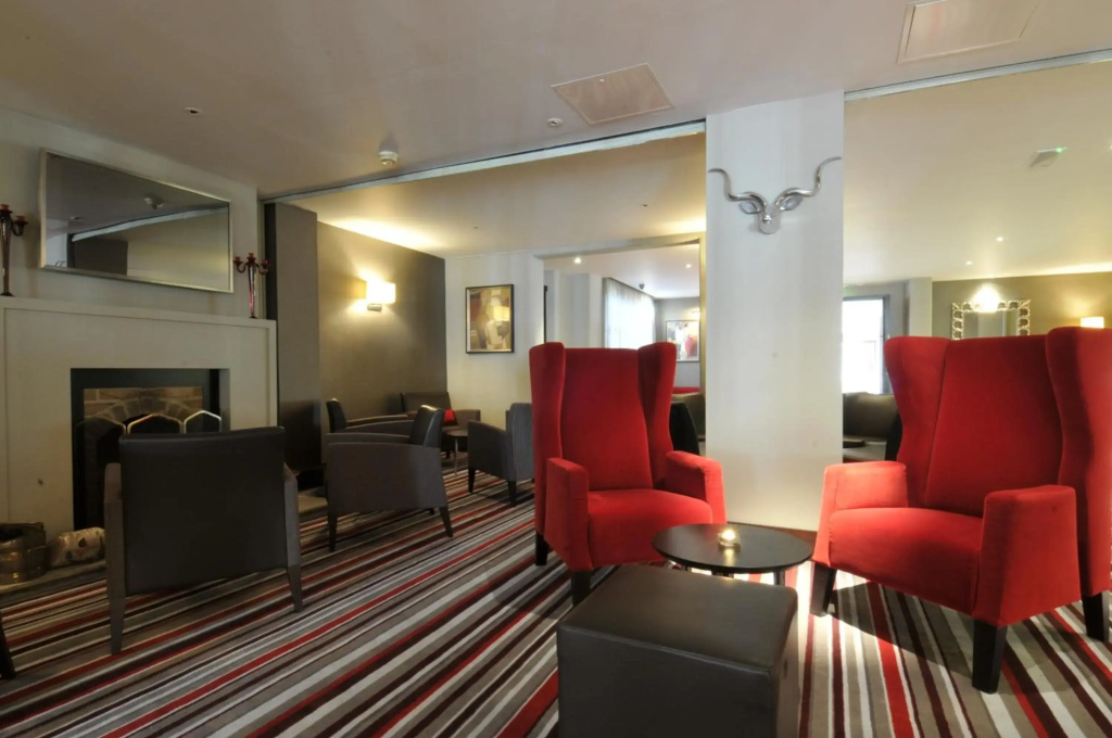 The Golf Hotel - Général