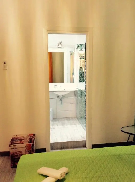Like Family House - Chambres