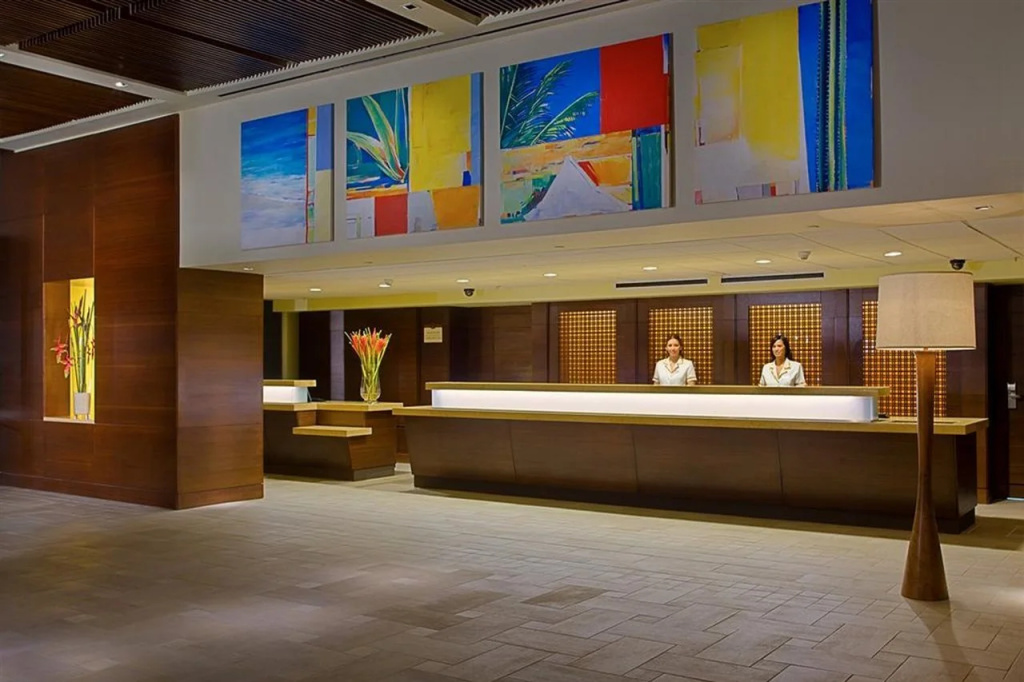 Lobby & Reception