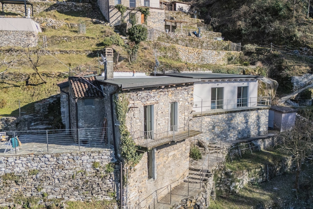 Villa Eugenia - Pool e Garden Retreat in Como lake