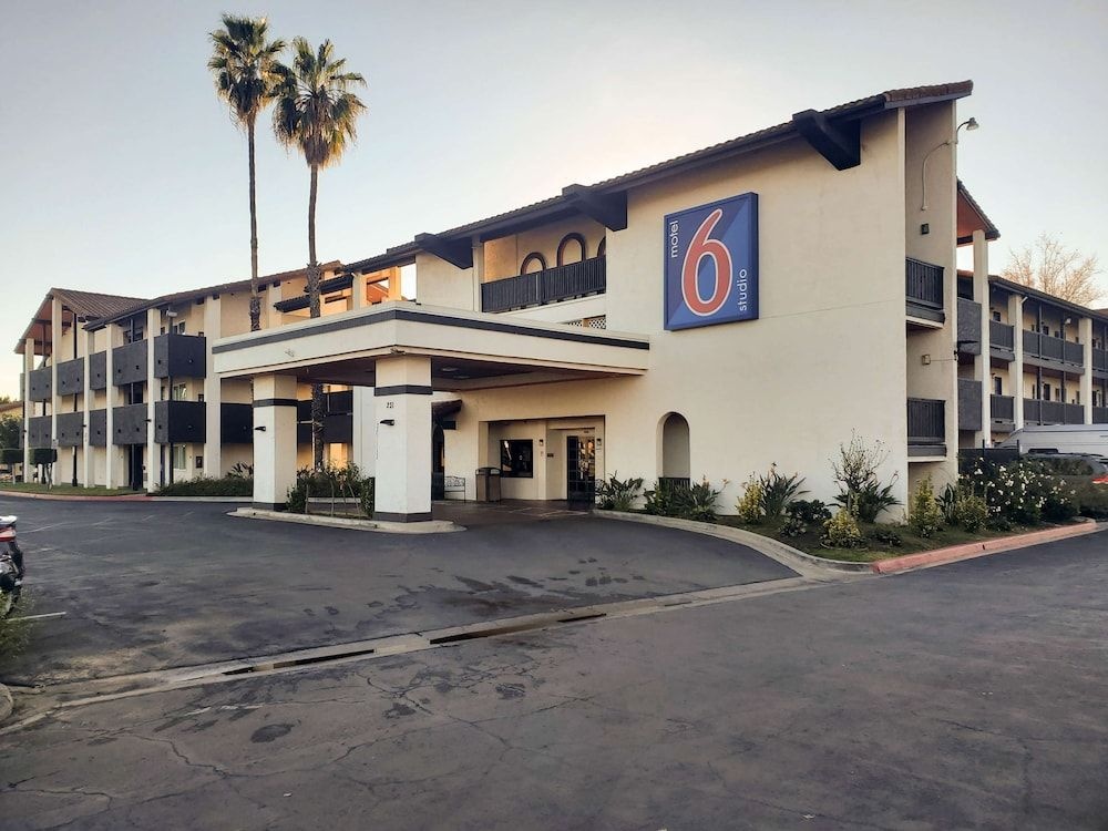 Studio 6 Ontario, Ca - Convention Center - Airport