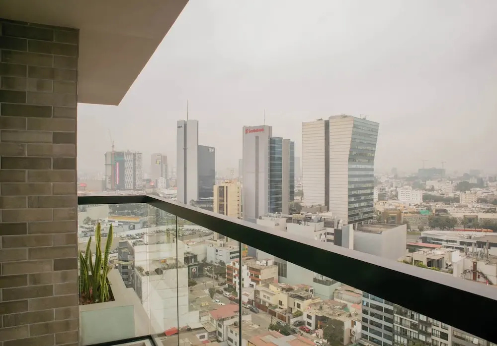 w Enchanting 1BR w Balcony in San Isidro