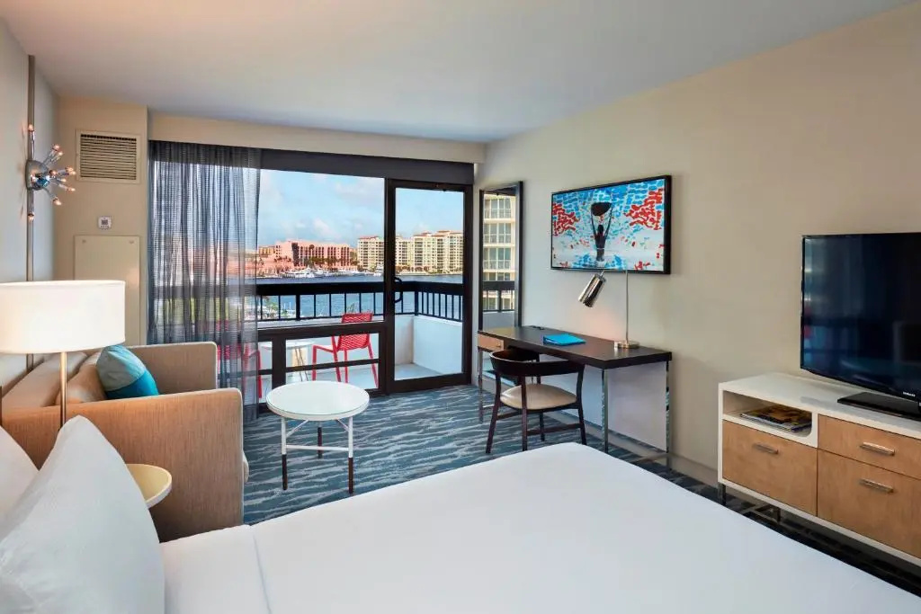 Waterstone Resort & Marina Boca Raton, Curio Collection by Hilton - Chambres