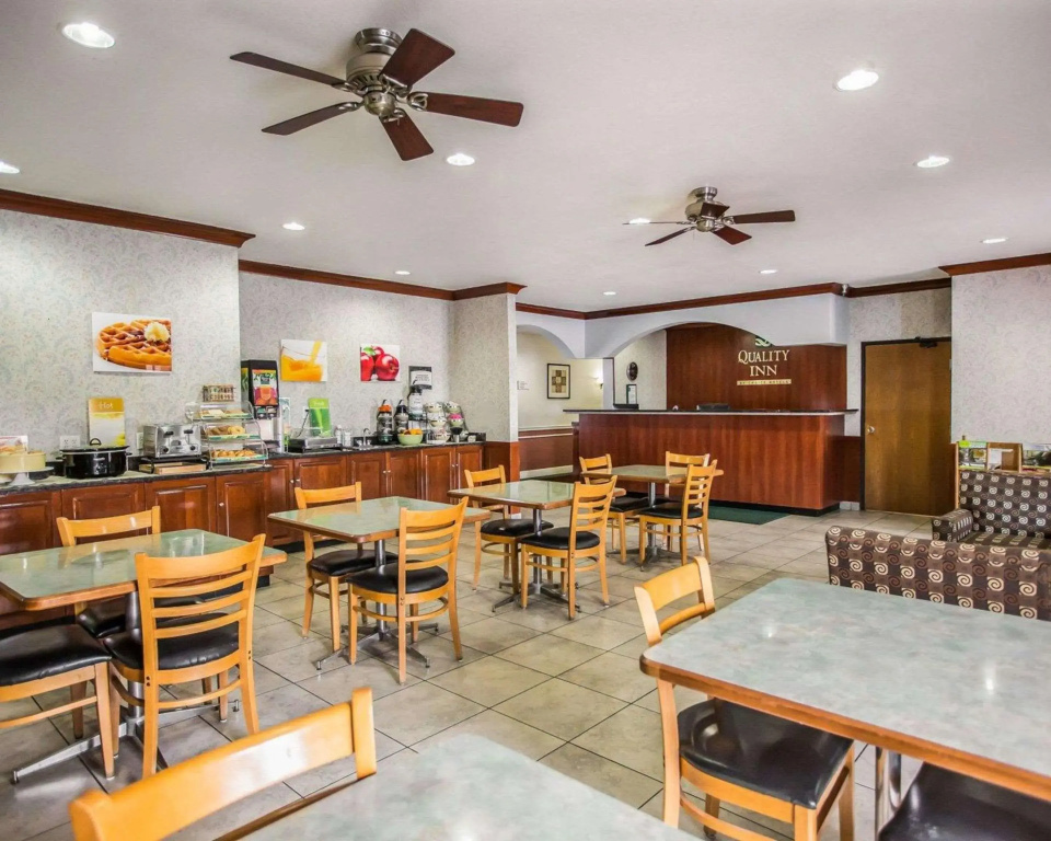 Quality Inn Peru near Starved Rock State Park - фото 28