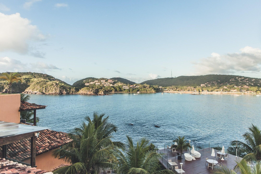 Beach & Waterfront