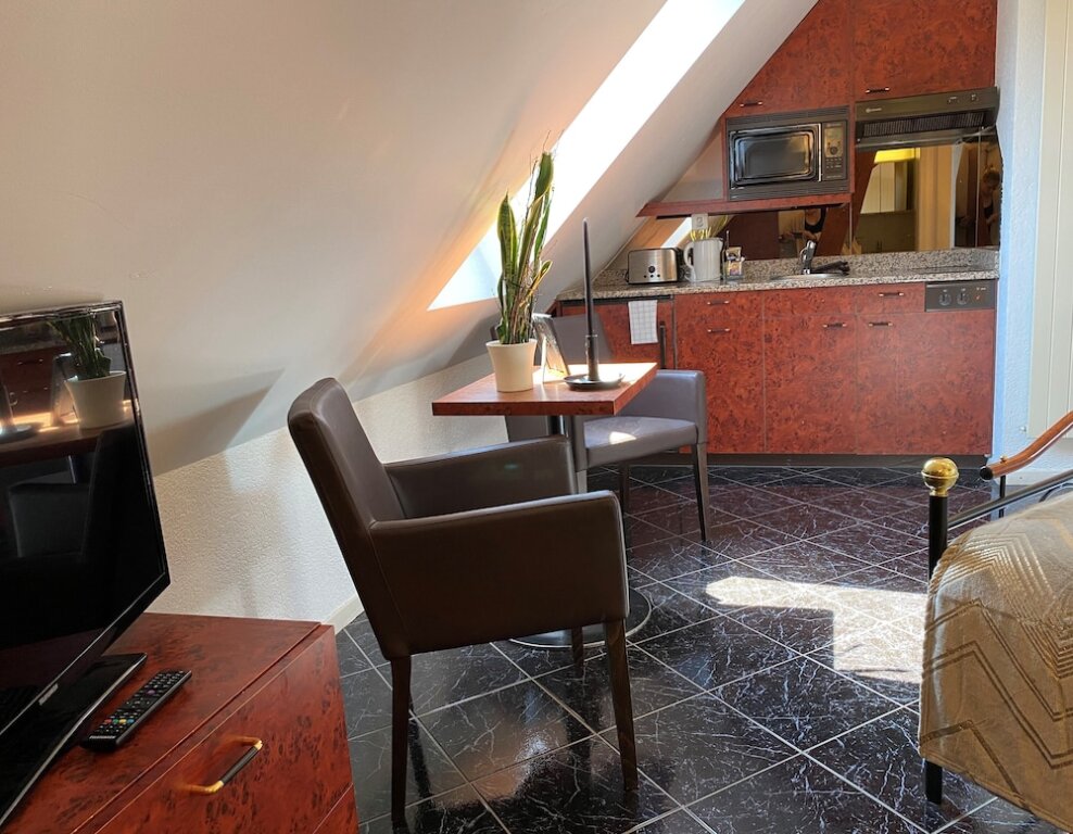Hotel & Eventlocation Pont-de-Thielle by null