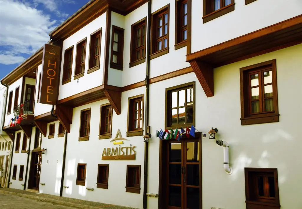 Armistis Hotel - фото 1