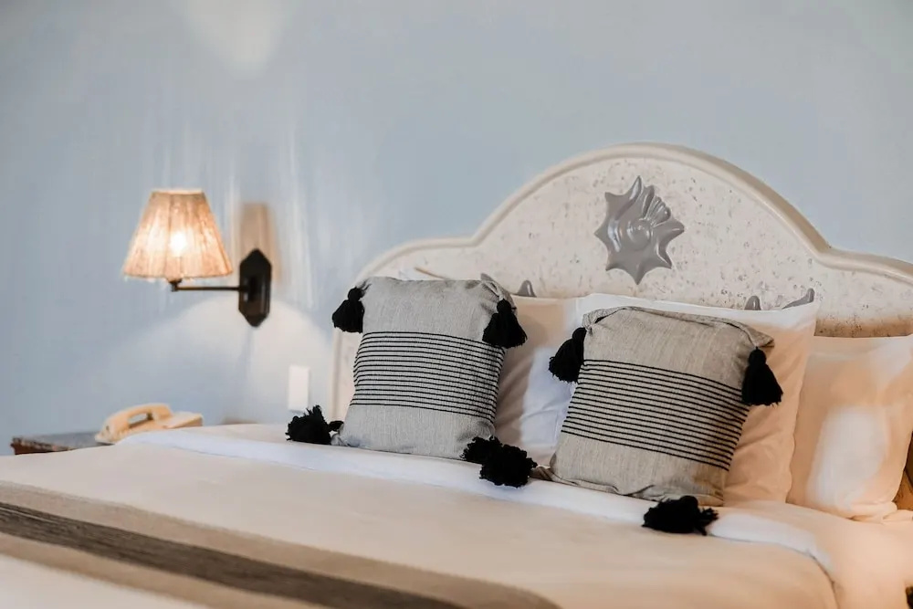 Standard Double room with sea view (full double bed)