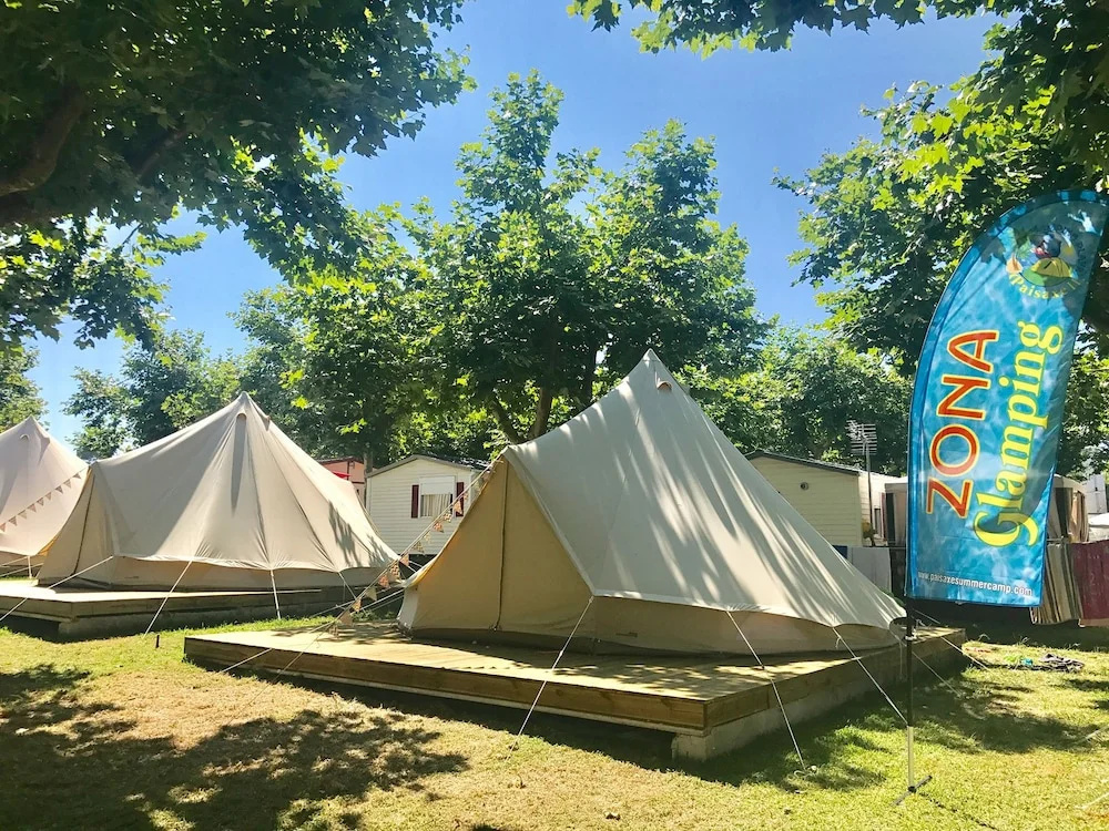 Tent