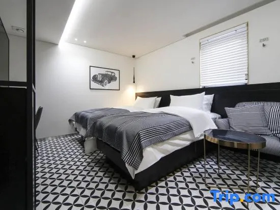 Deluxe Double room (twin beds)