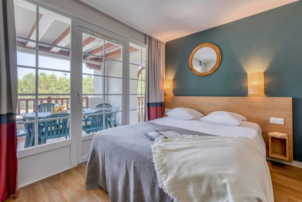 Afficher la photo 6 — 8-person Scenic Landes Forest Apartment