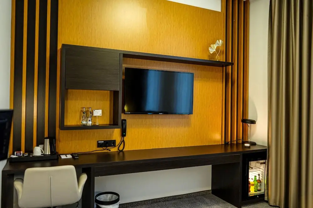 Superior Double room (full double bed)