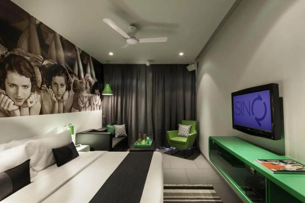 SinQ Party Hotel - Général