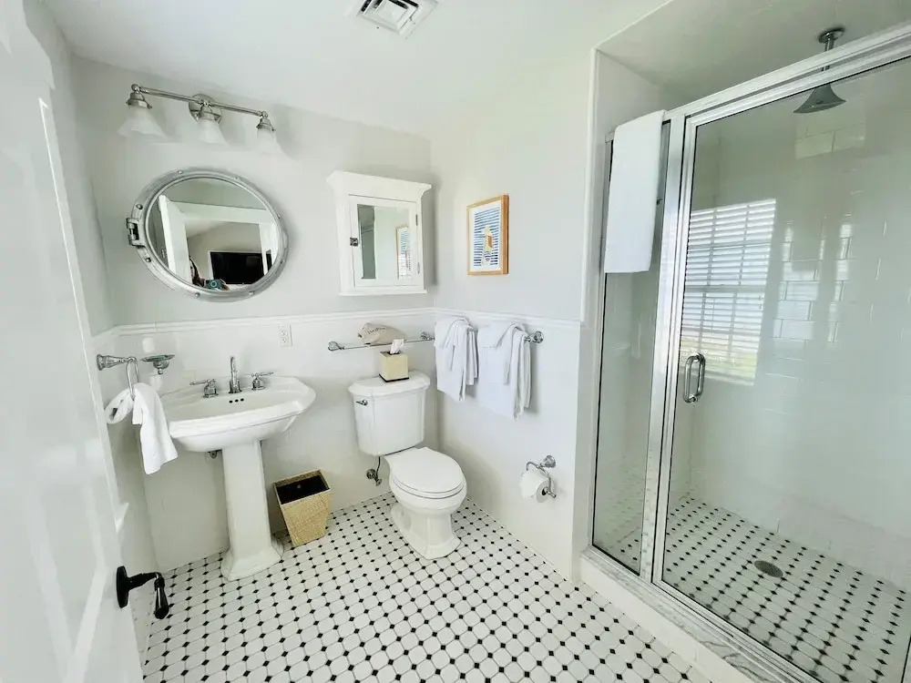 Double Cottage (full double bed)