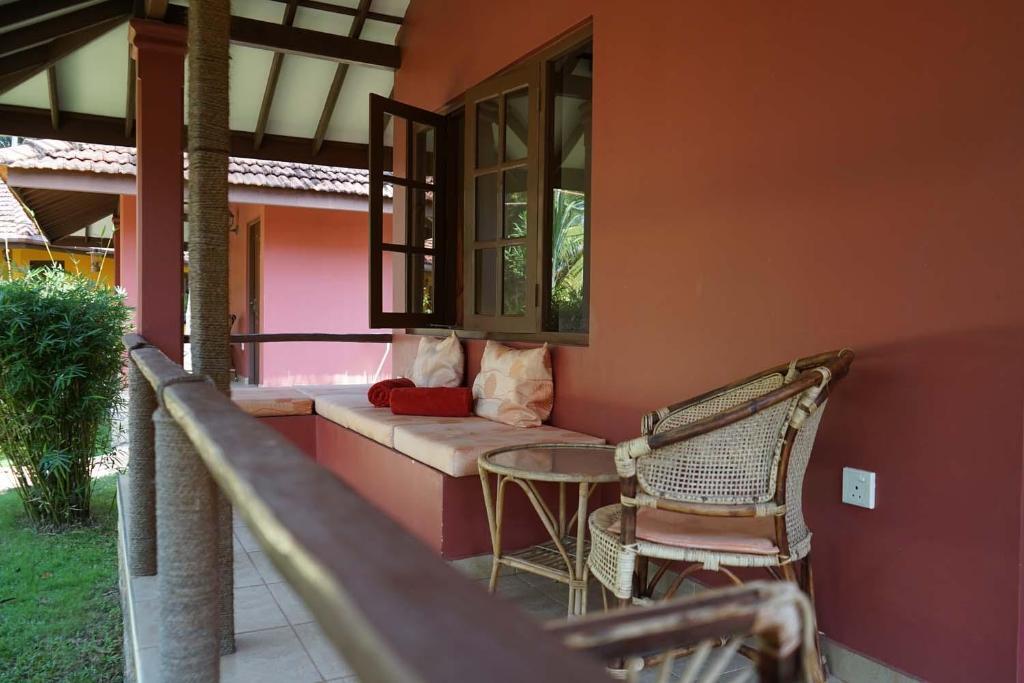Puetz Travels Beach Resort