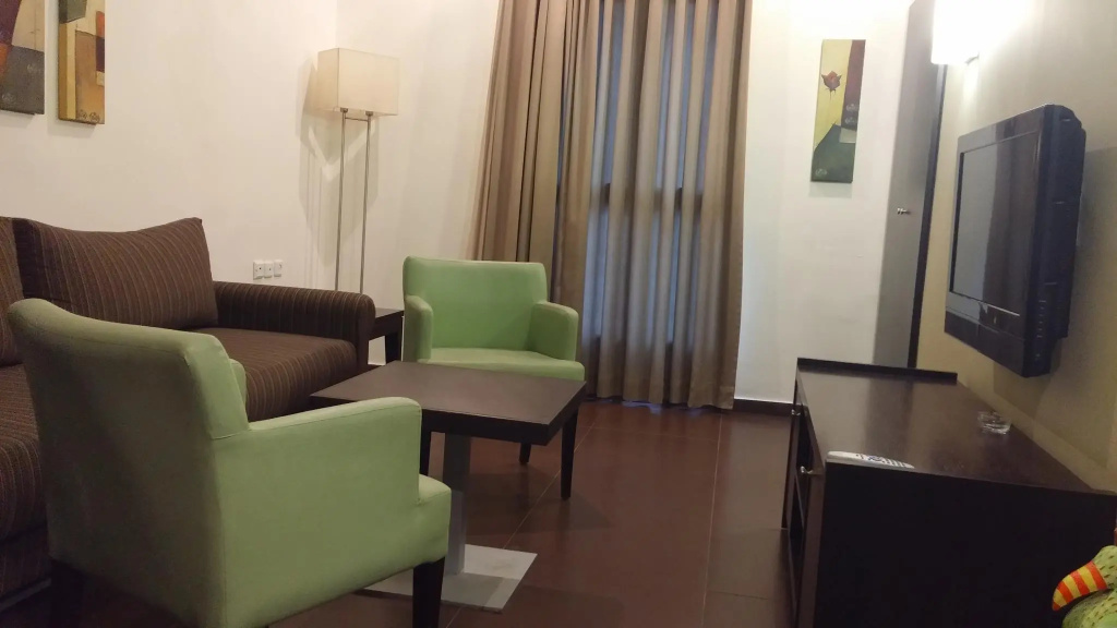1 Bedroom Standard Family room